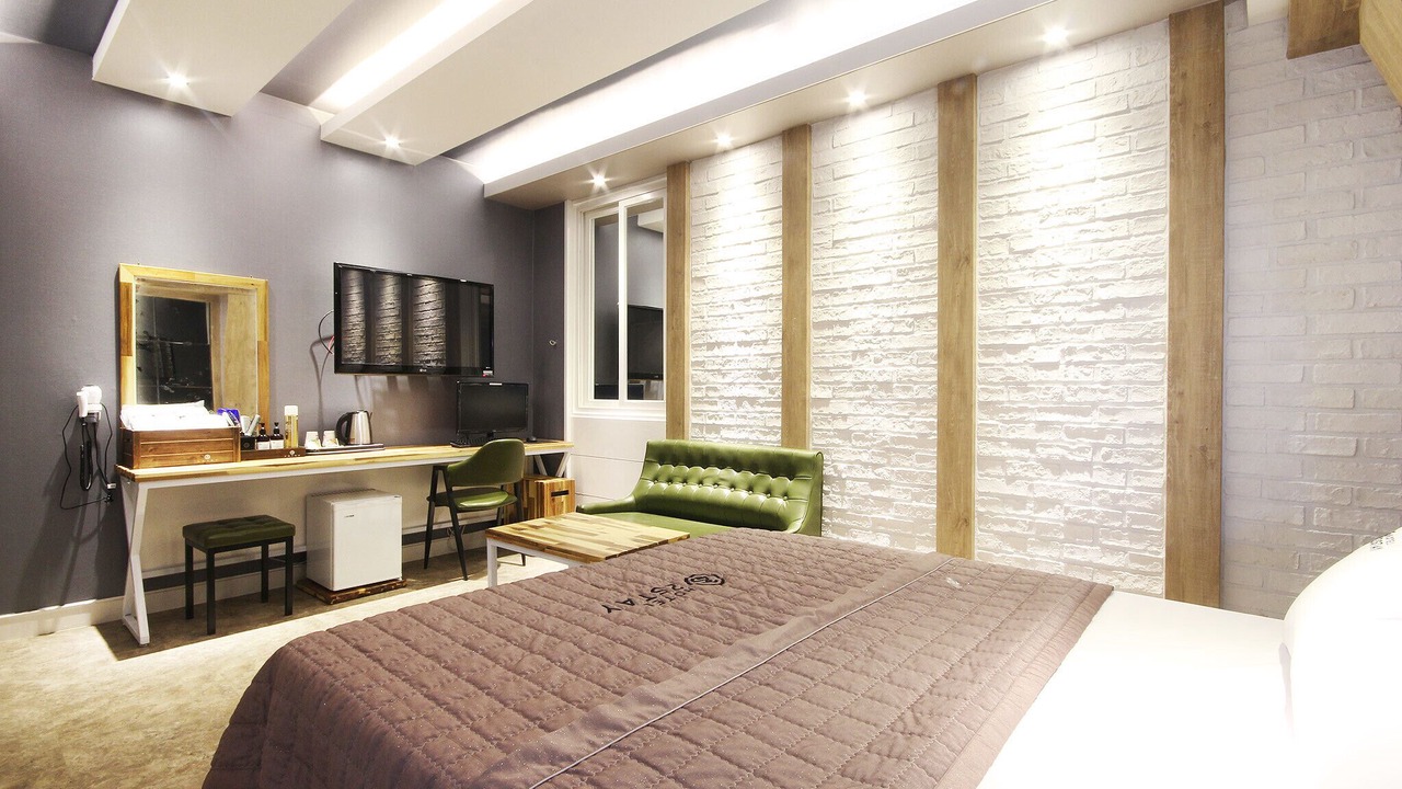 Photo of Bedroom in Gumi
