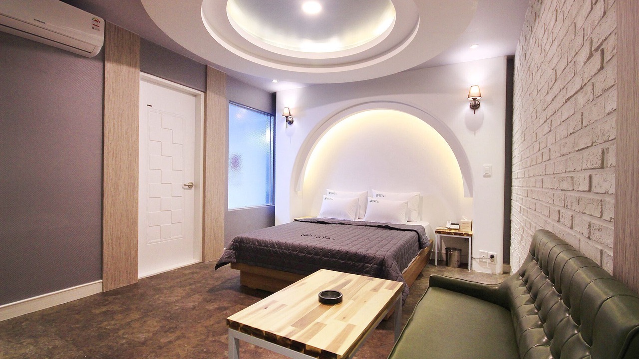 Photo of Bedroom in Gumi