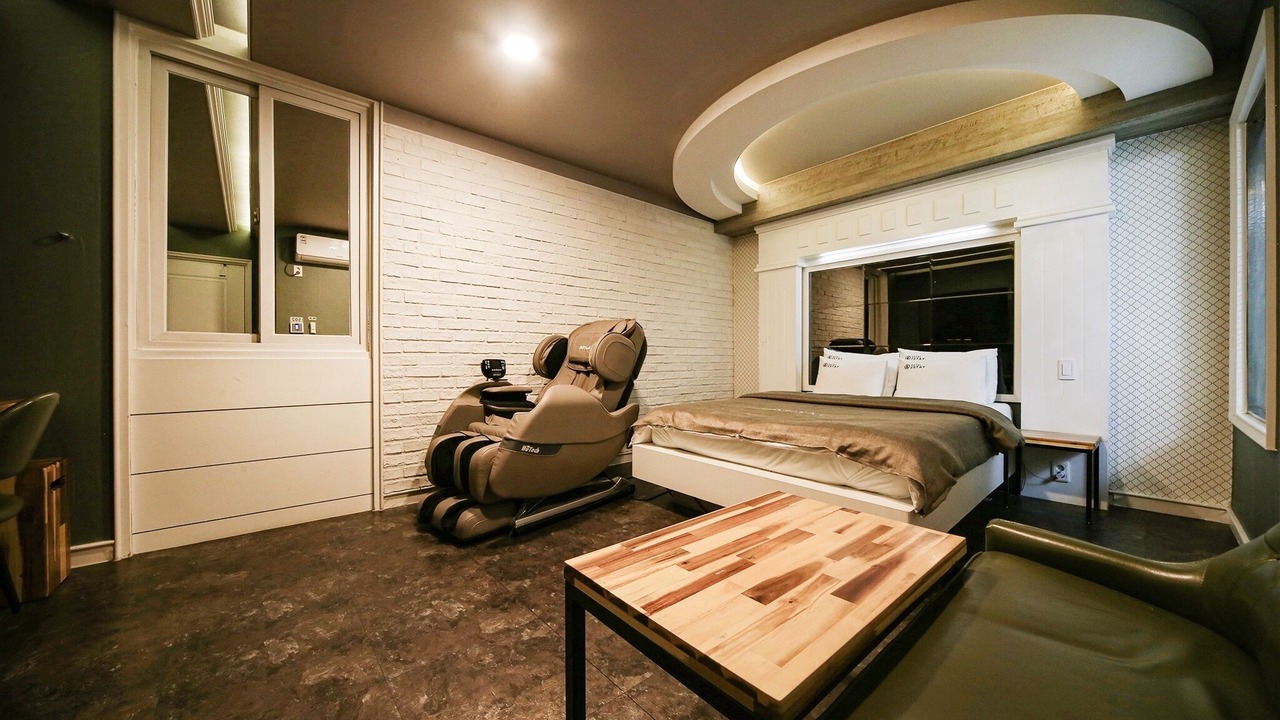 Photo of Bedroom in Gumi