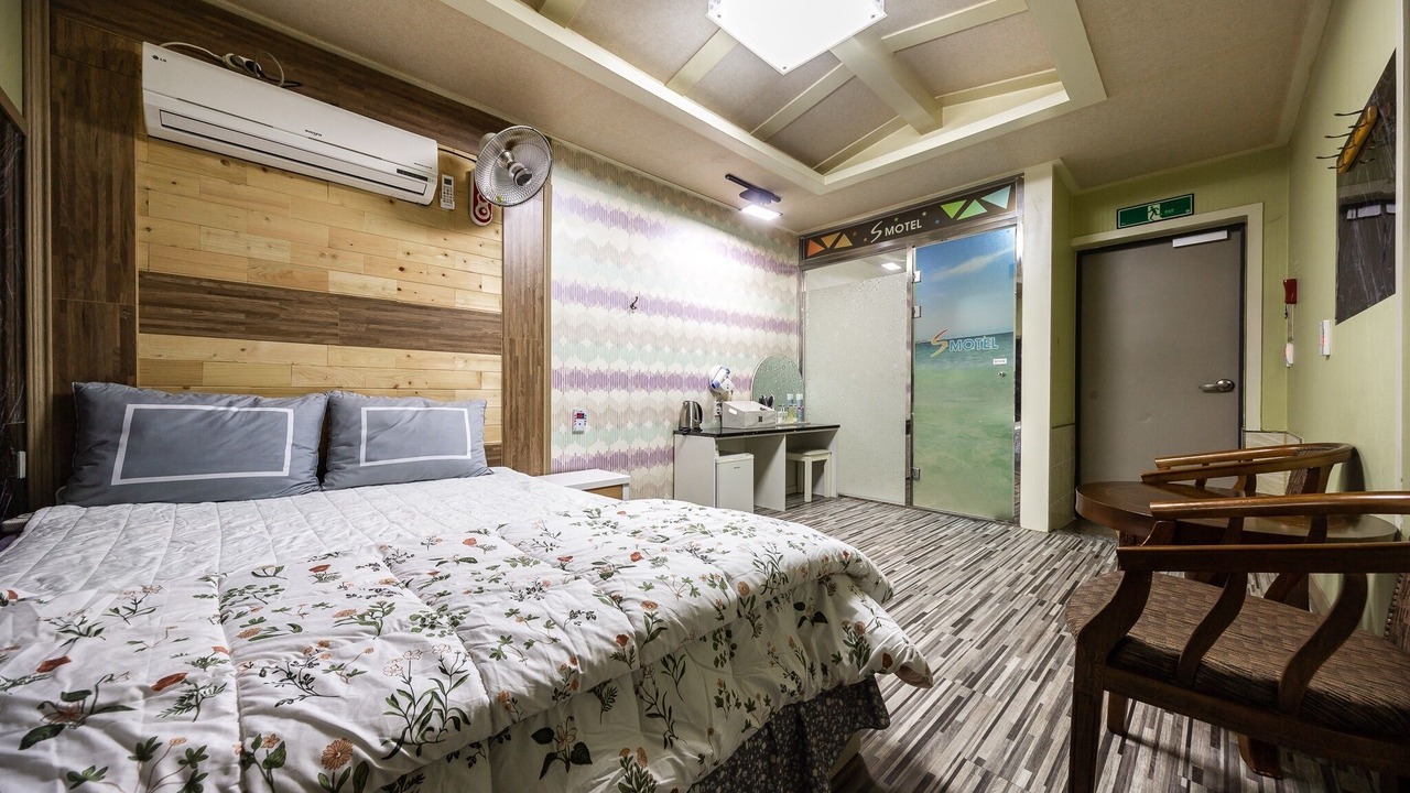 Photo of Bedroom in Cheongsong