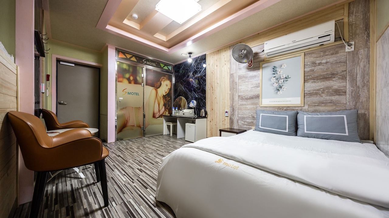 Photo of Bedroom in Cheongsong