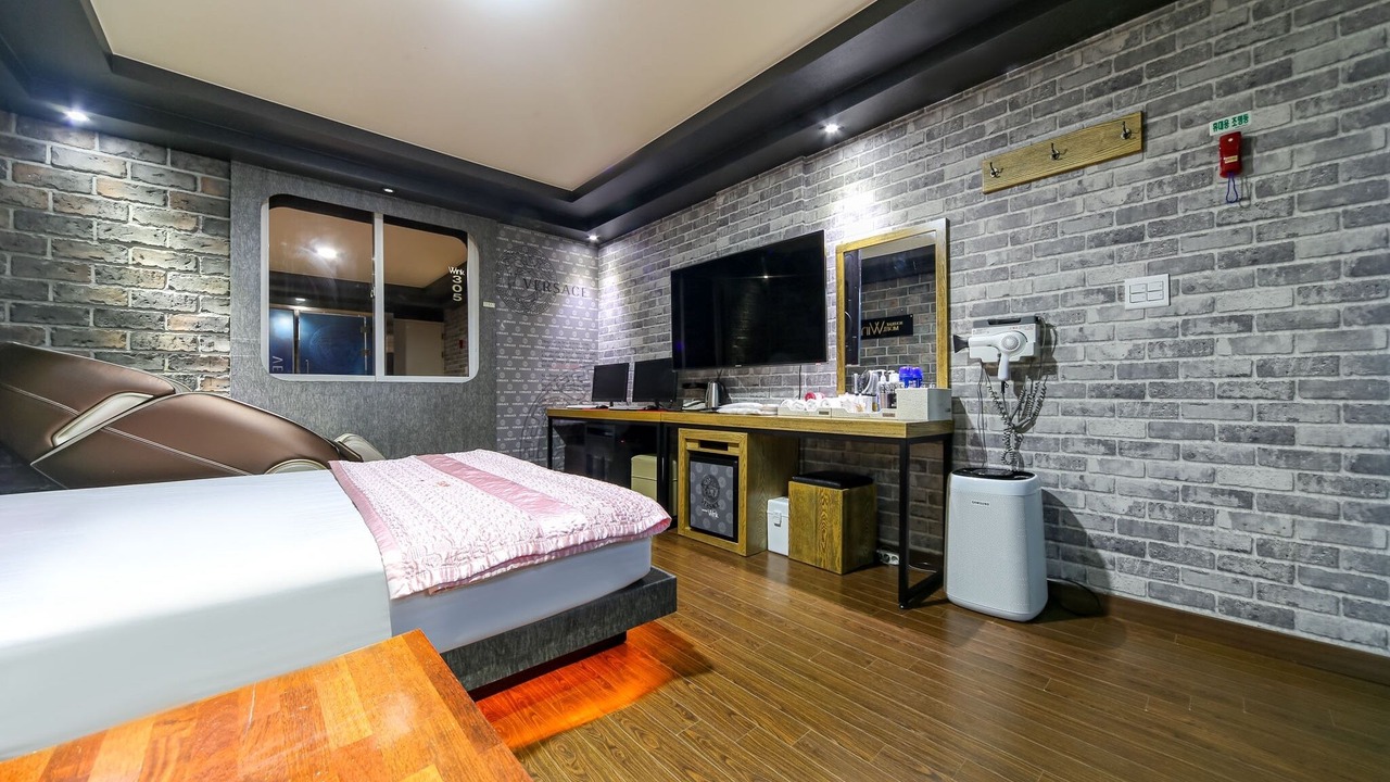 Photo of Bedroom in Sincheondong