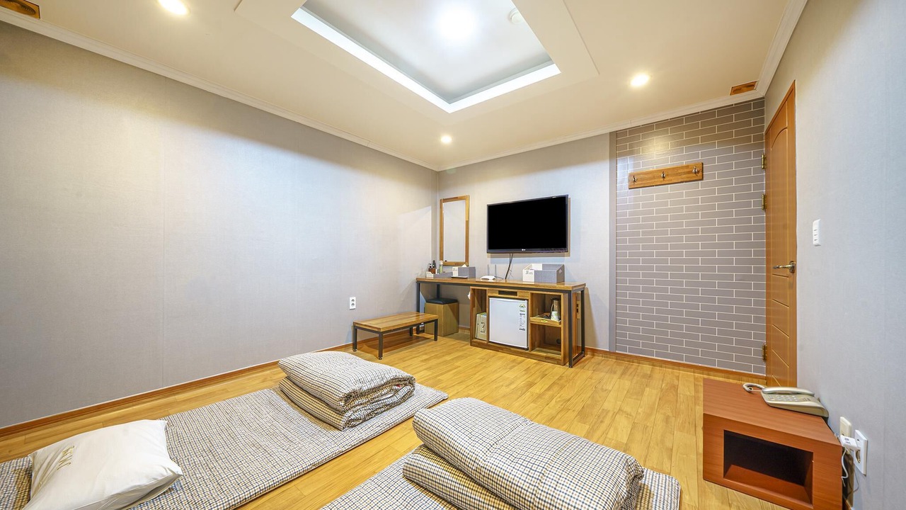 Photo of Bedroom in Haman