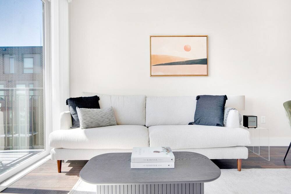 Photo of Livingroom in Hale