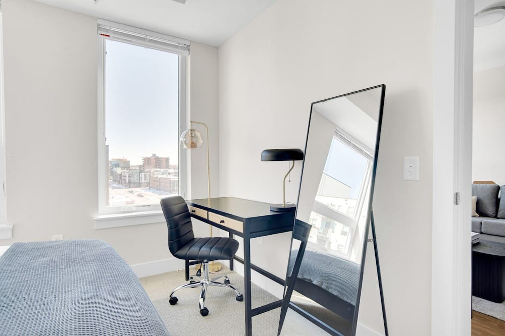 Photo of Bedroom in Hale