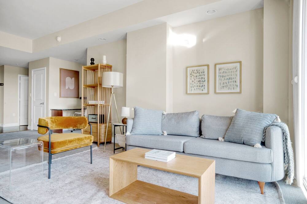 Photo of Livingroom in Cherry Creek