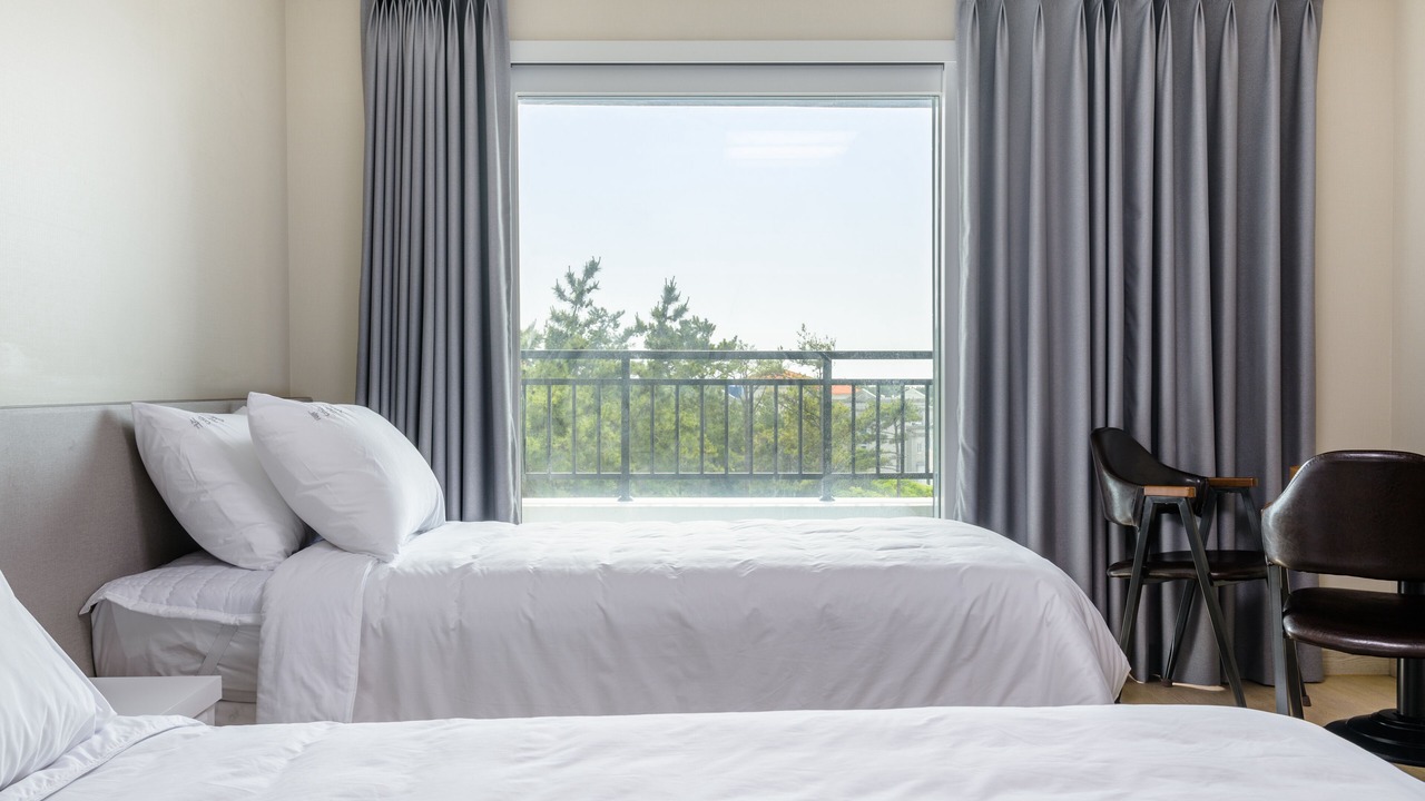 Photo of Bedroom in Hallim
