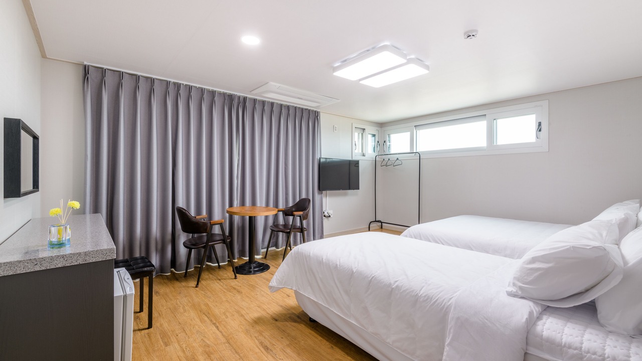Photo of Bedroom in Hallim