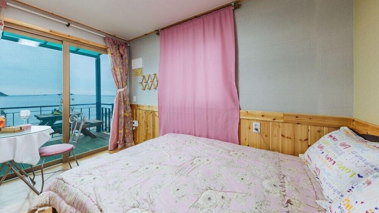 Photo of Bedroom in Yeongdeok