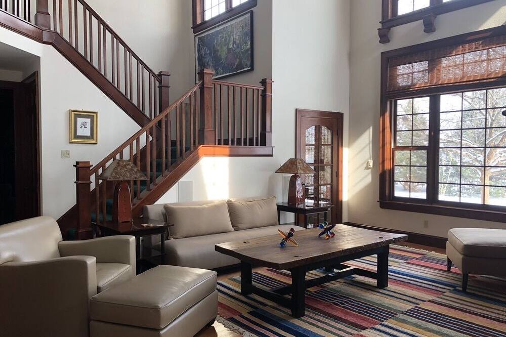 Photo of Livingroom in Longmont
