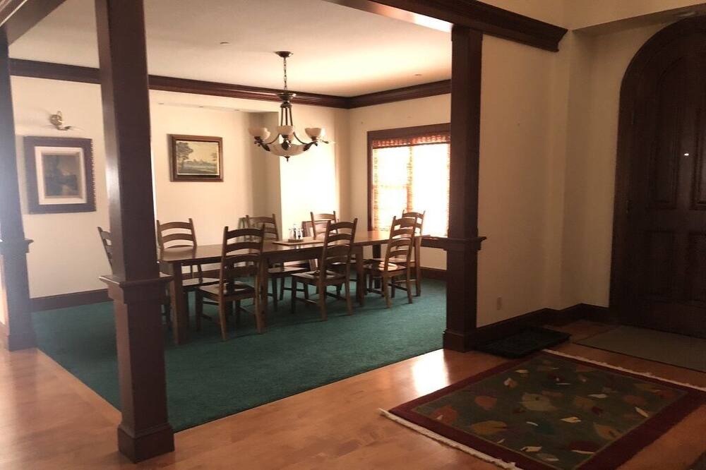 Photo of Livingroom in Longmont