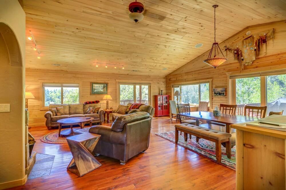 Photo of Livingroom in Pagosa Highlands