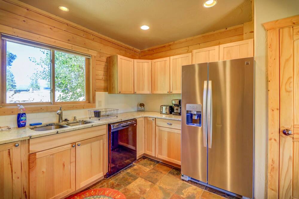 Photo of Kitchen in Pagosa Highlands
