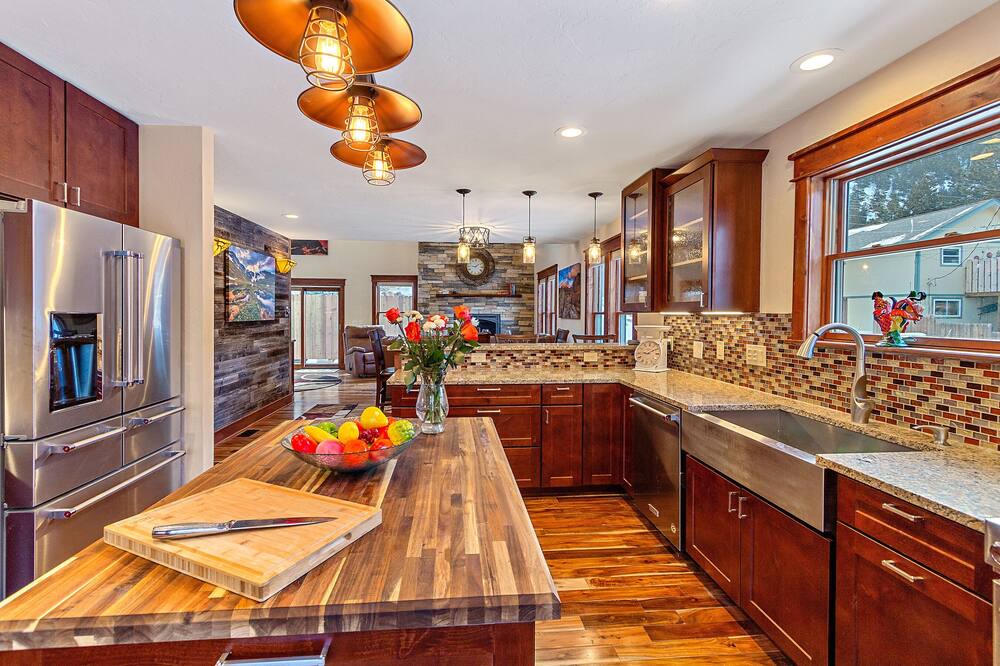 Photo of Kitchen in Historic District