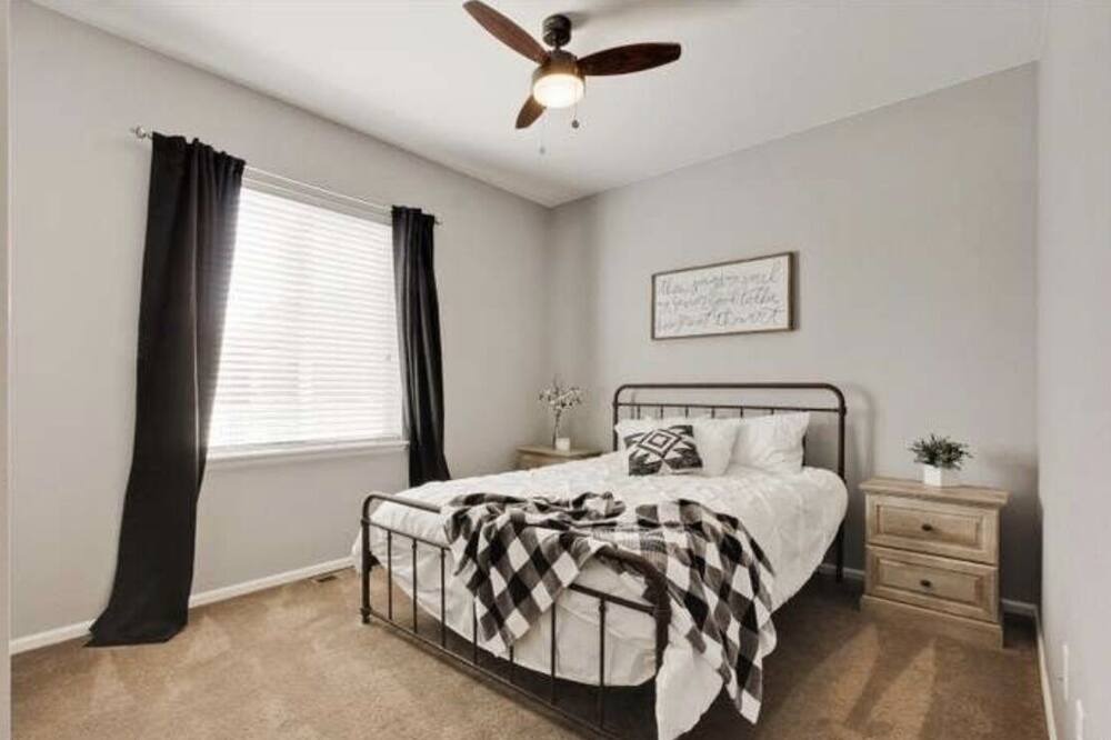 Photo of Bedroom in Longmont