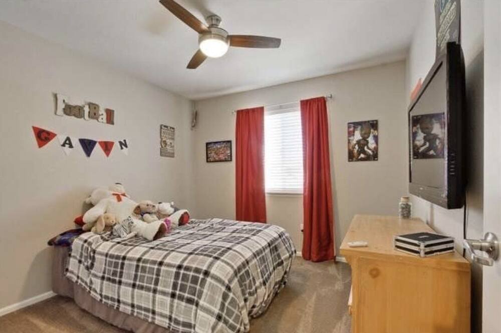 Photo of Bedroom in Longmont