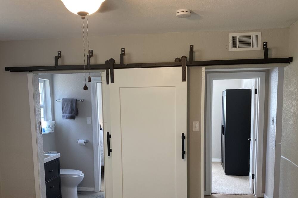Photo of Bedroom in Jewell Heights - Hoffman Heights