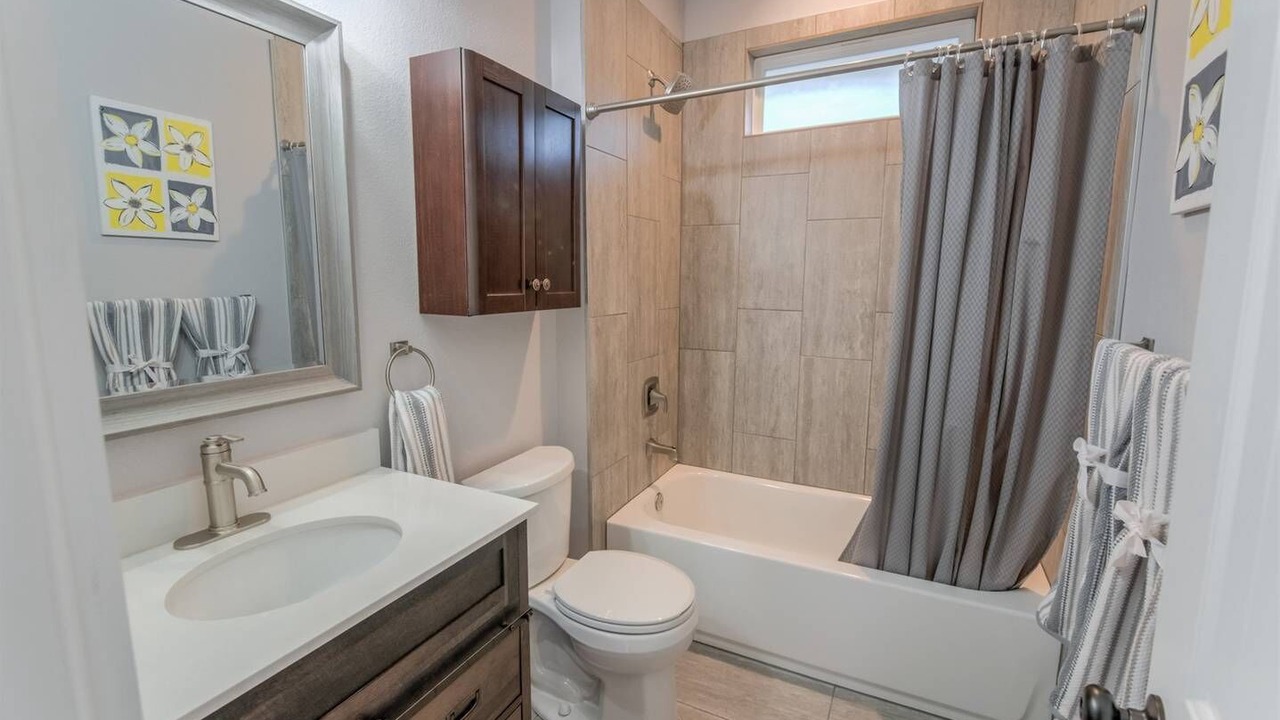 Photo of Bathroom in Broadmoor