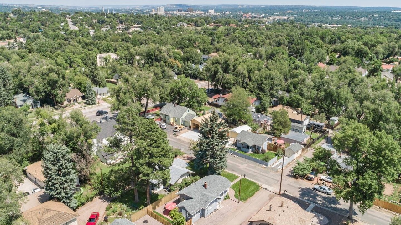 Photo of Outdoor in Broadmoor