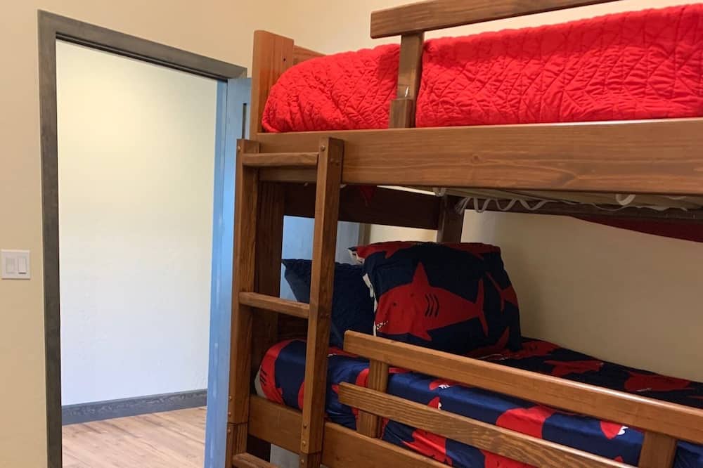 Photo of Bedroom in Dover Bay