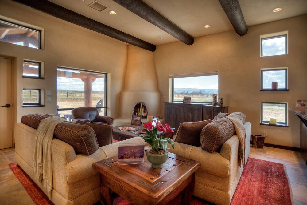 Photo of Livingroom in Marvel