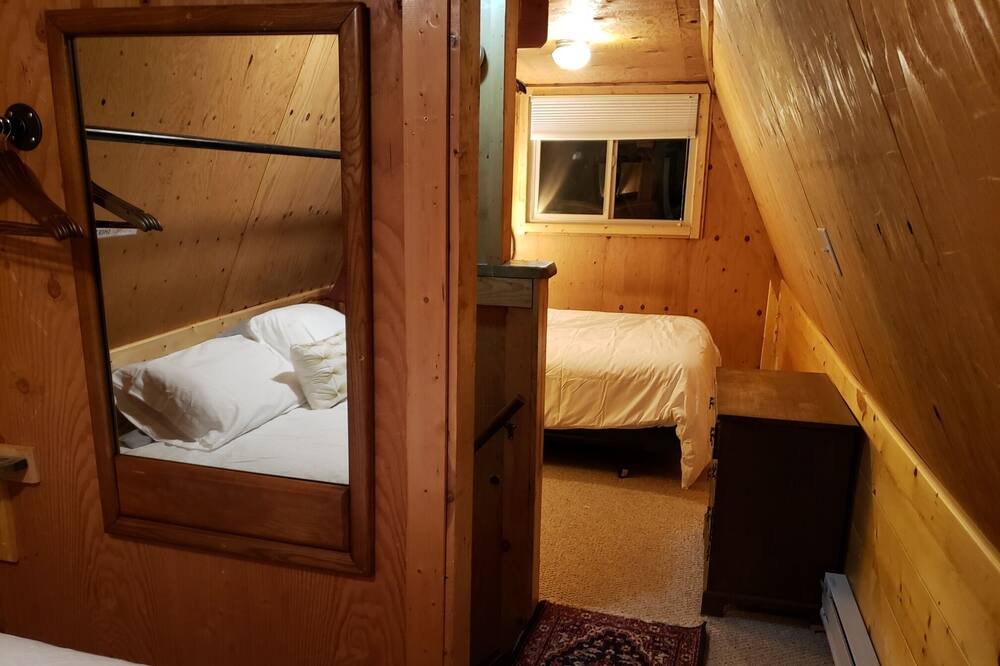Photo of Bedroom in Evergreen