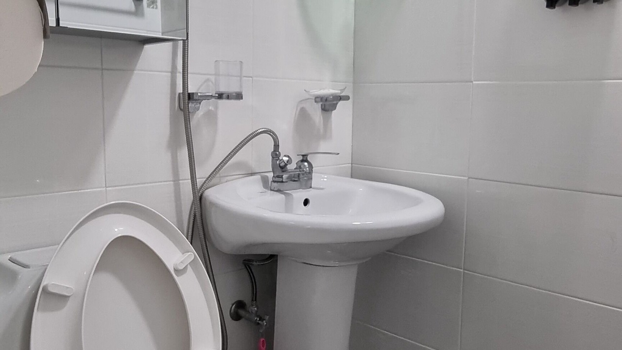 Photo of Bathroom in Seongnae-dong