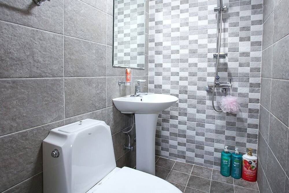 Photo of Bathroom in Hwacheon