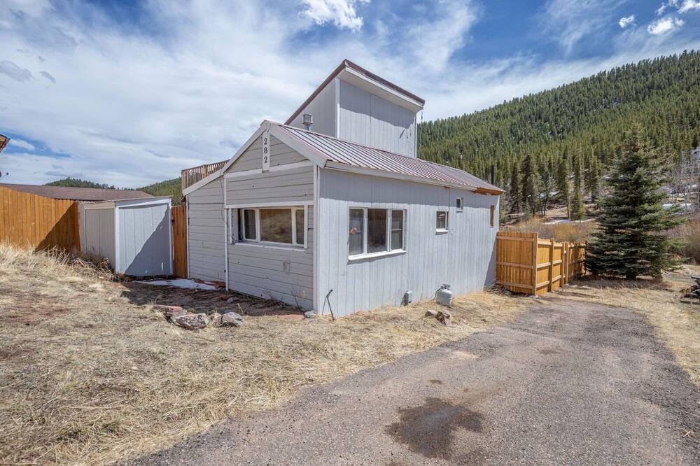 Photo of Outdoor in Bailey