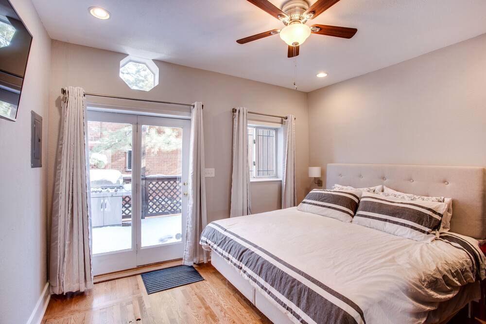 Photo of Bedroom in Five Points