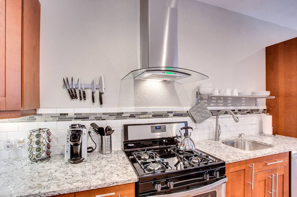 Photo of Kitchen in Five Points