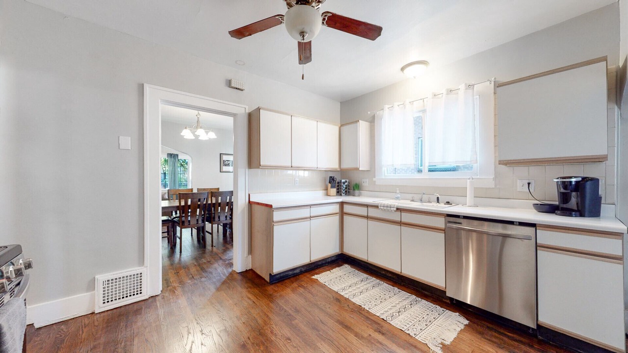 Photo of Kitchen in Congress Park