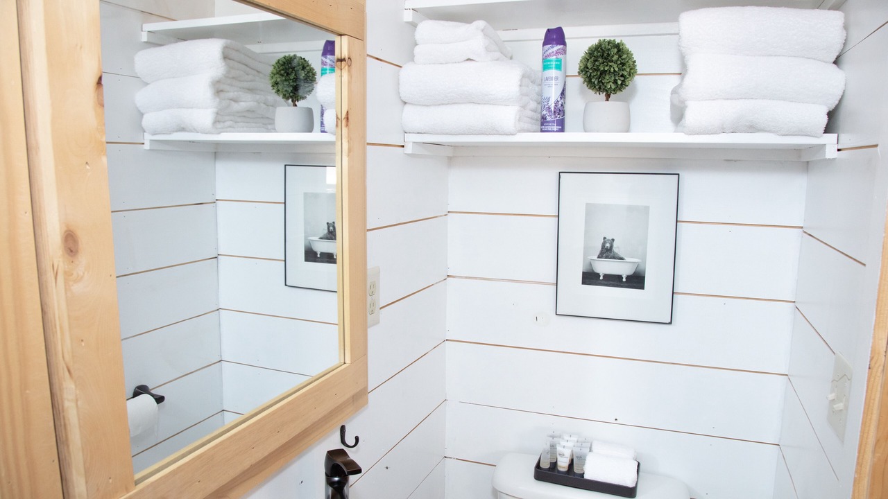 Photo of Bathroom in Meeker
