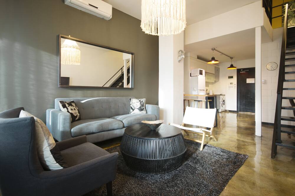 Photo of Livingroom in Daehangno
