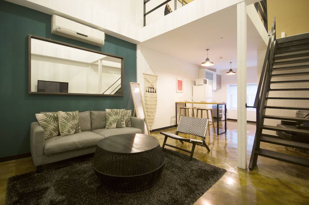 Photo of Livingroom in Daehangno
