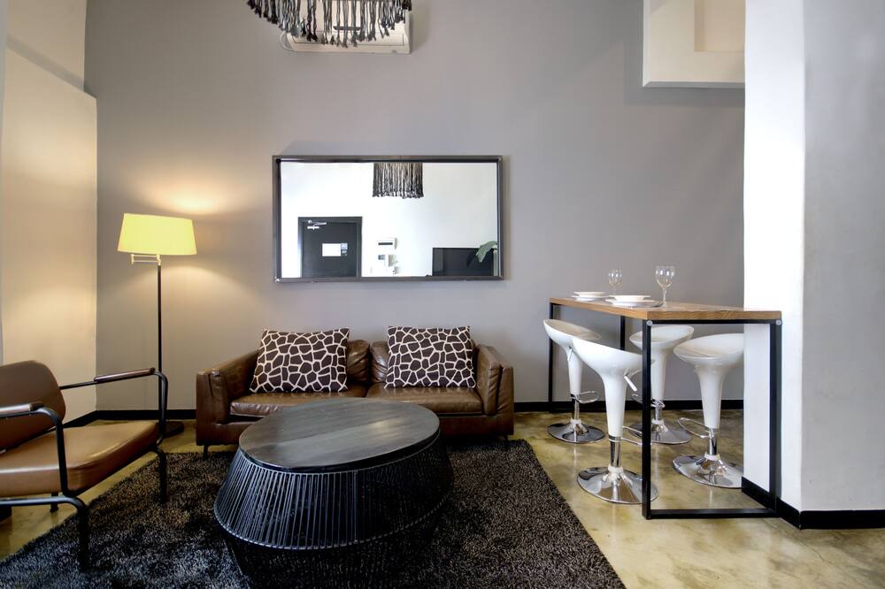 Photo of Livingroom in Daehangno