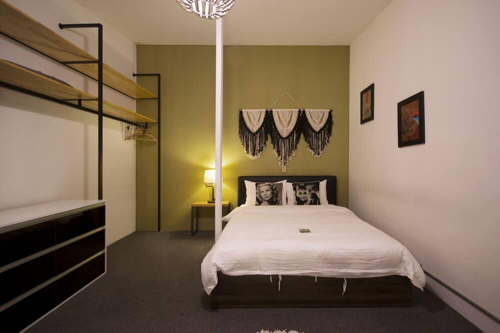 Photo of Bedroom in Daehangno
