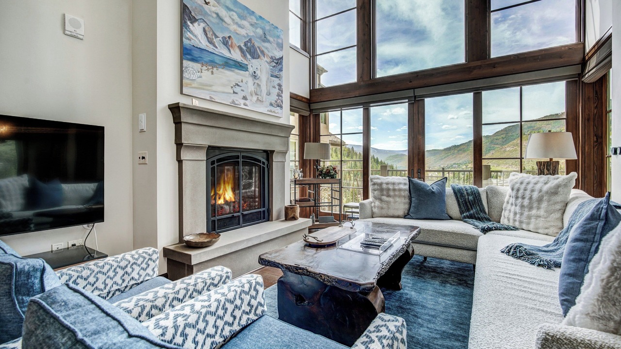 Photo of Livingroom in Vail