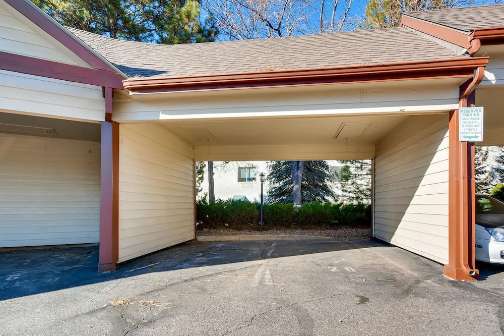 Photo of Outdoor in Englewood