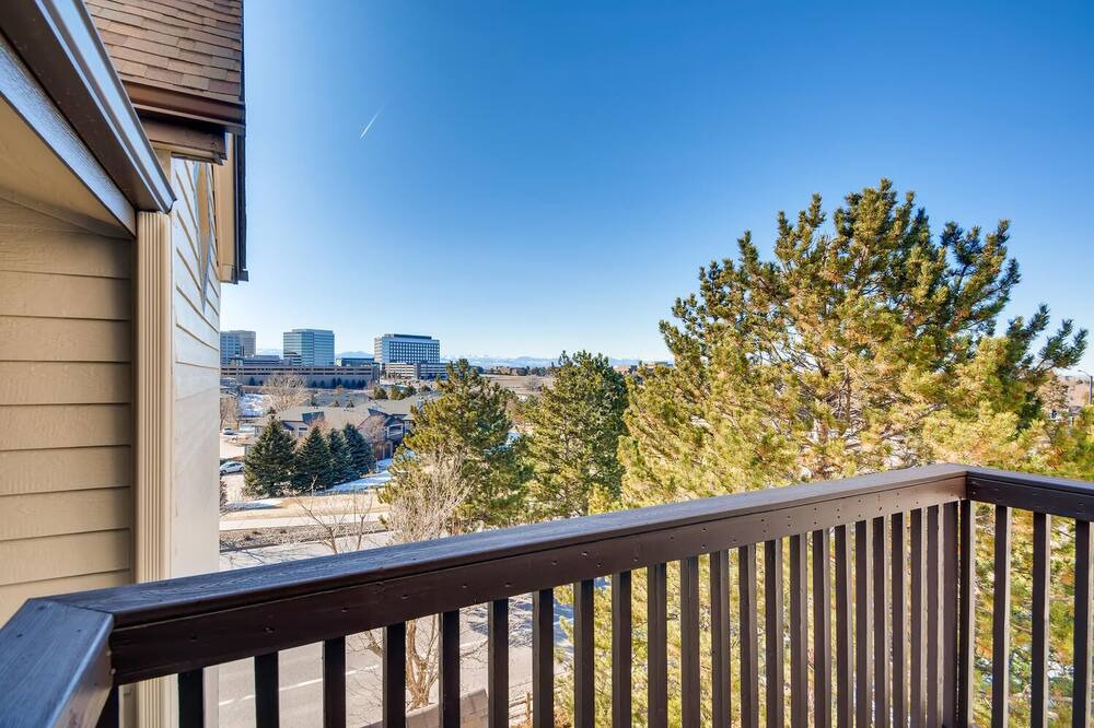 Photo of Patio Balcony in Englewood