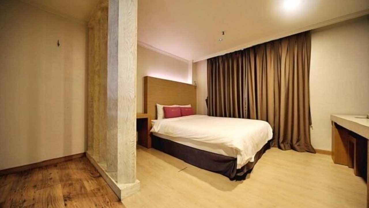 Photo of Bedroom in Changwon