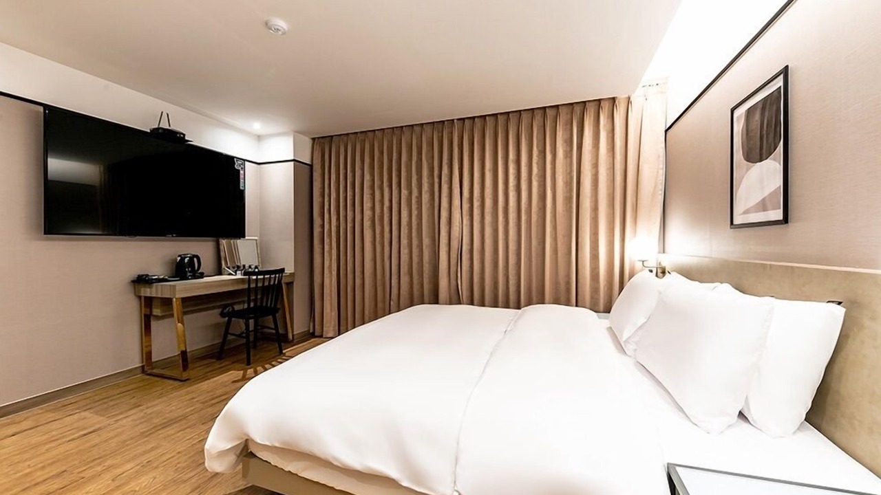 Photo of Bedroom in Masan