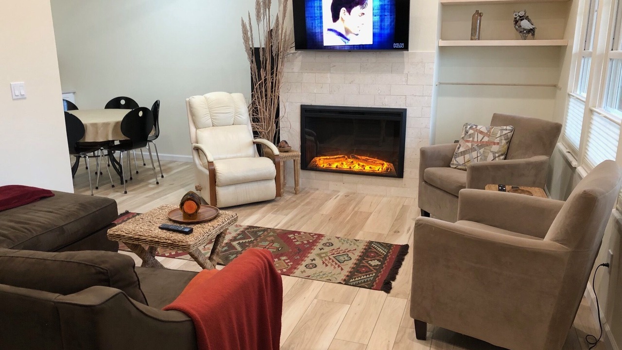 Photo of Livingroom in Palo Park