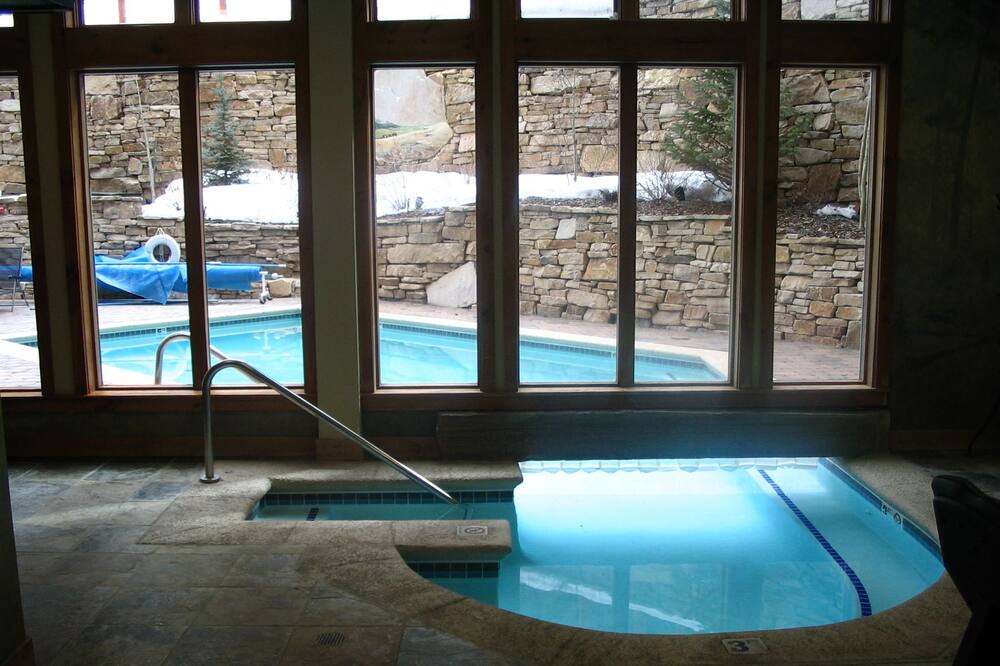 Photo of Outdoor in River Run
