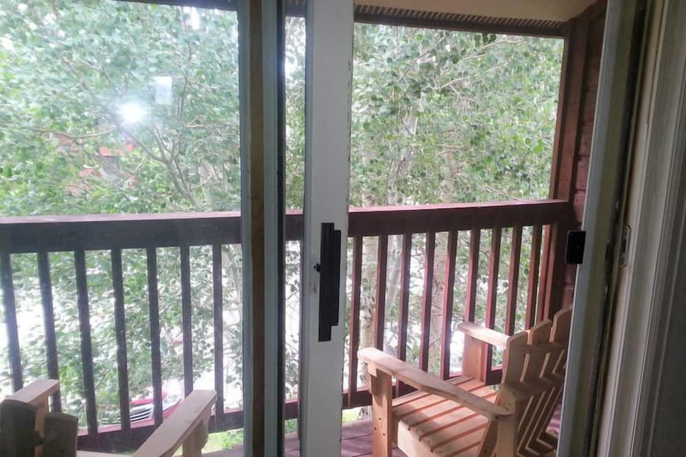 Photo of Patio Balcony in Summit Cove