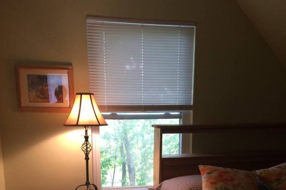 Photo of Bedroom in Palisade