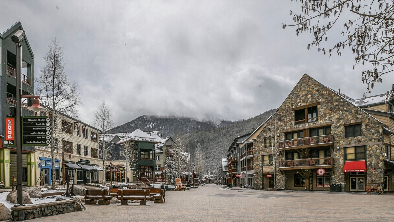 Photo of Outdoor in River Run
