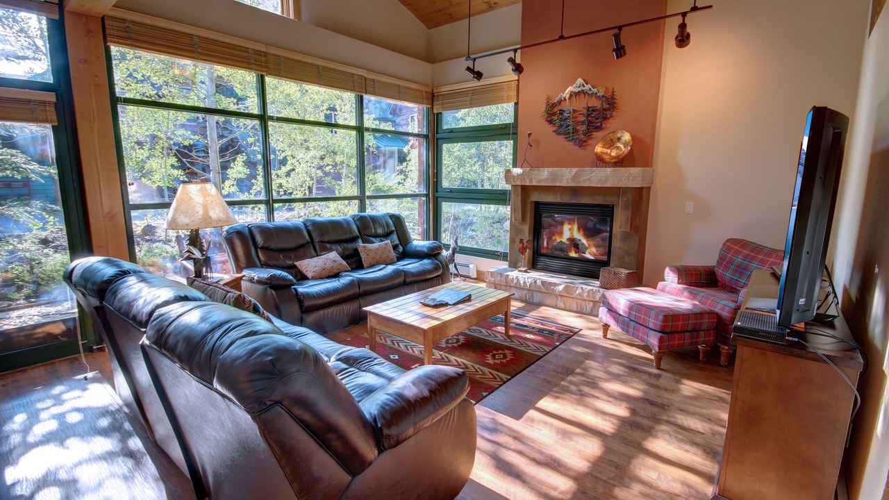 Photo of Livingroom in Keystone