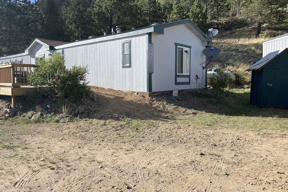 Photo of Others in Victor