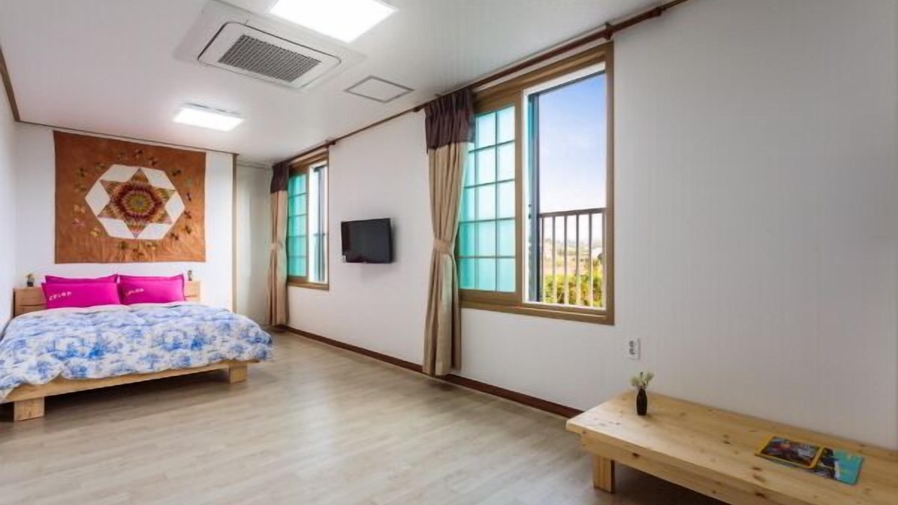 Photo of Bedroom in Jocheon